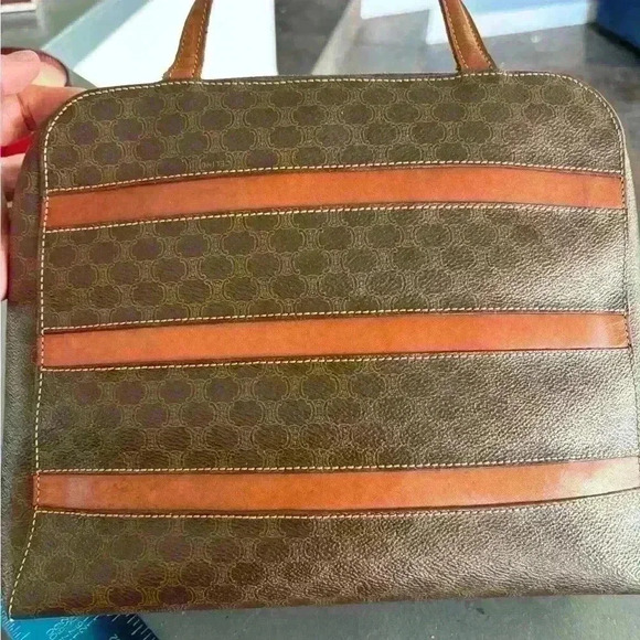 Celine Macadam vintage leather top handle bag. Great condition - gold hardware - Picture 11 of 16